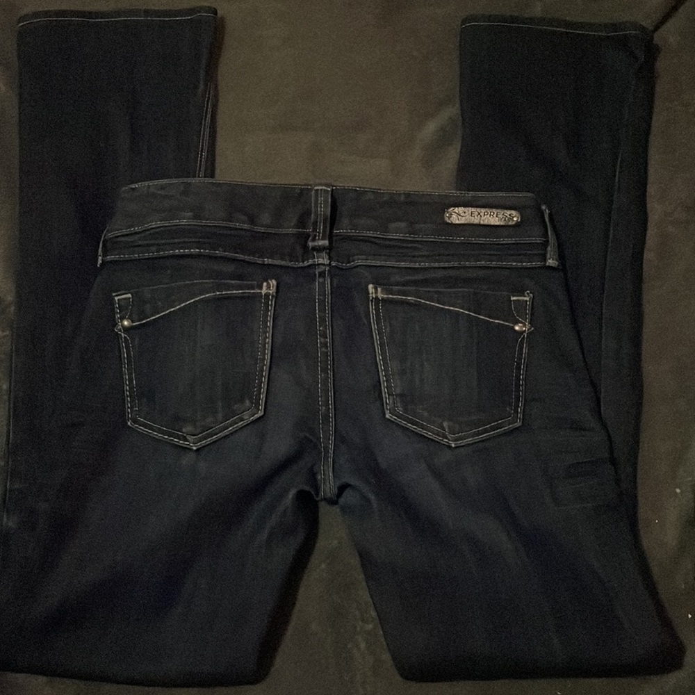Express Jeans - Picture 3 of 6
